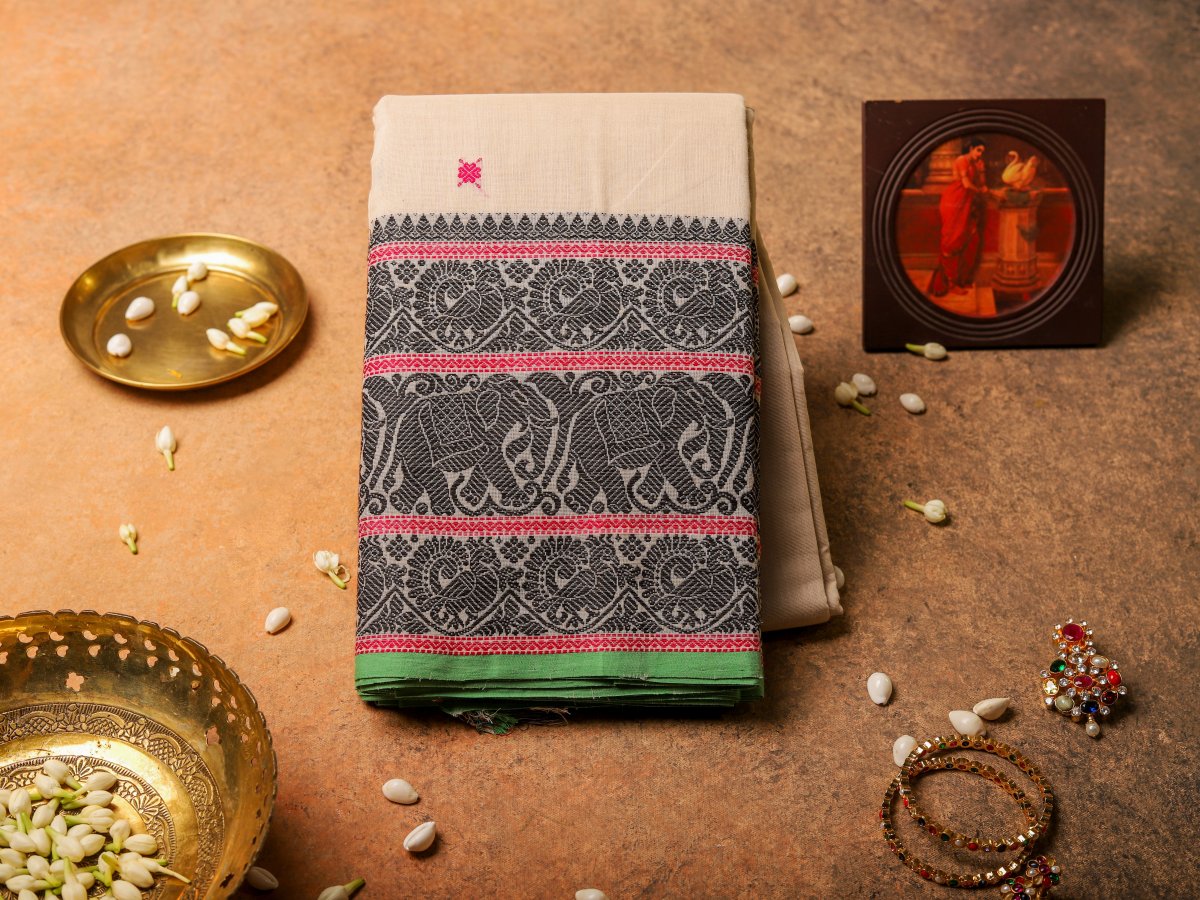 Red Meenakari Uppada Katan Silk Handloom Banarasi Saree - Gift Box - Sacred  Weaves